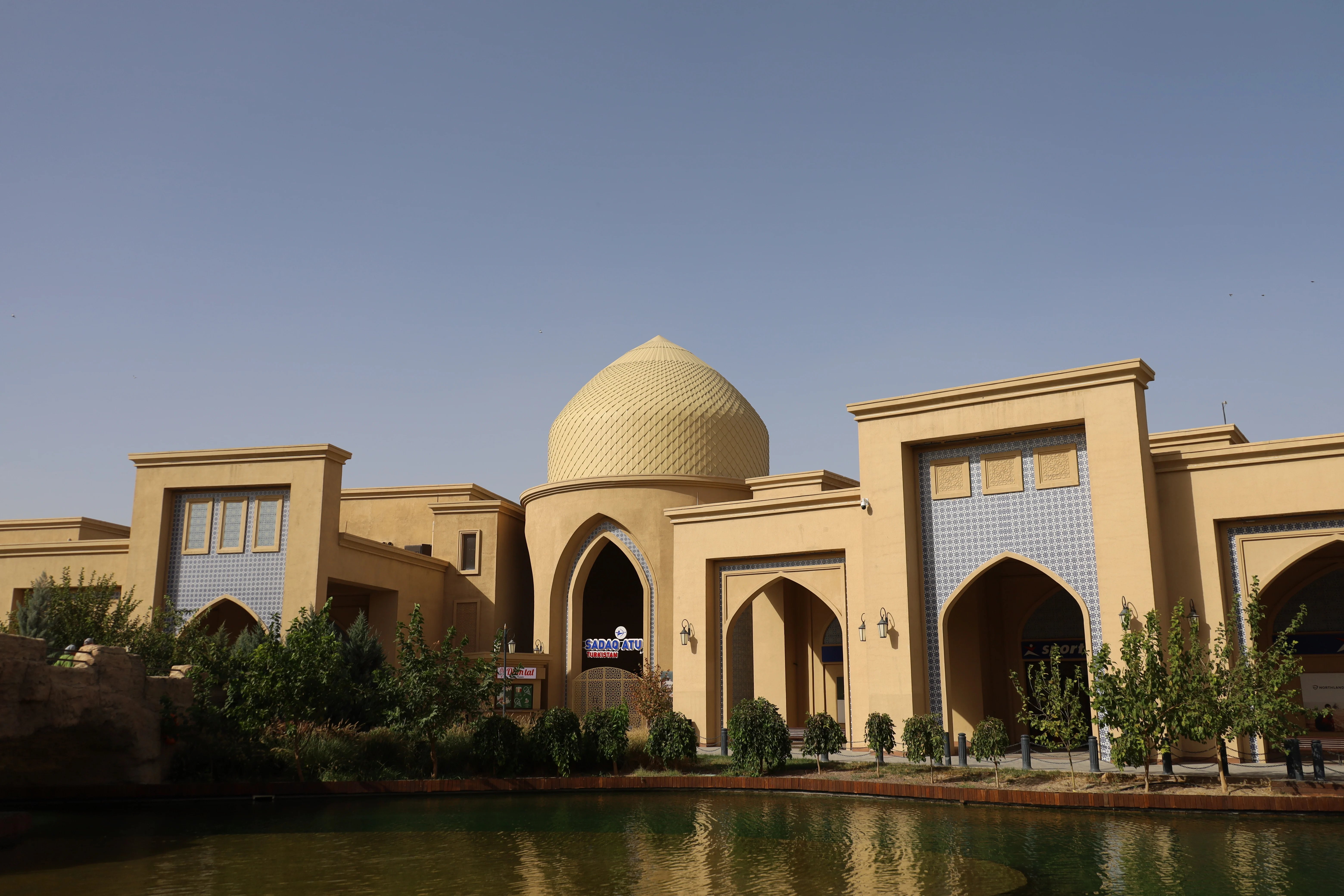 Karavan Saray Turkistan