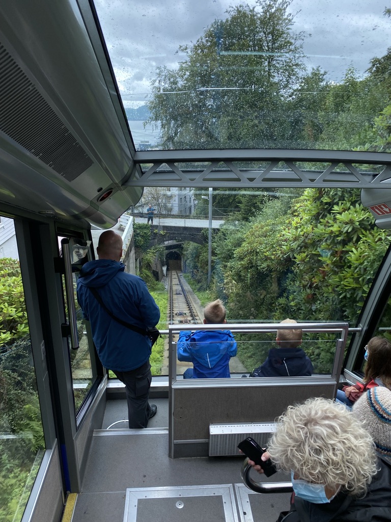 Floibanen naar boven Bergen