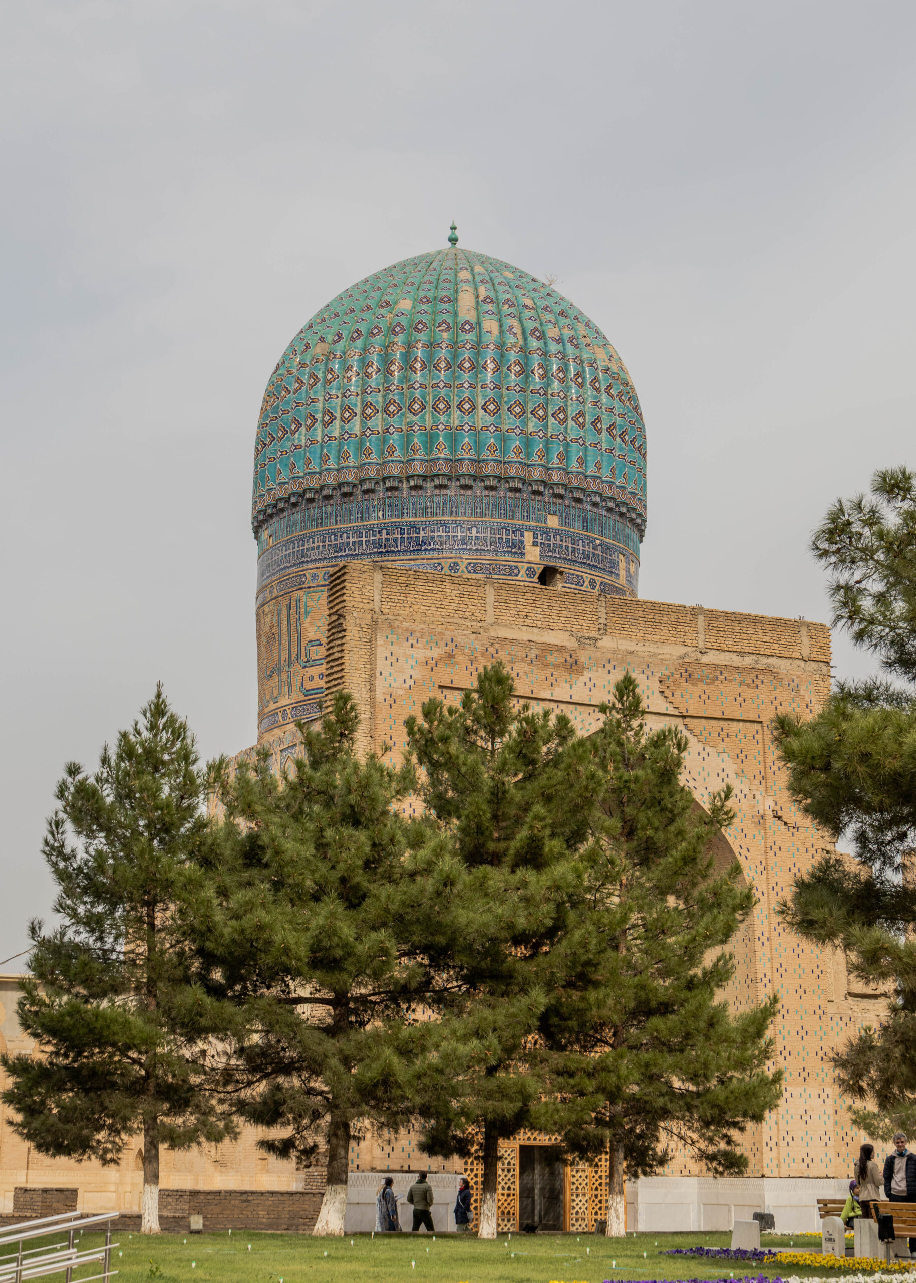 Bibi-Khanym Mosque 3