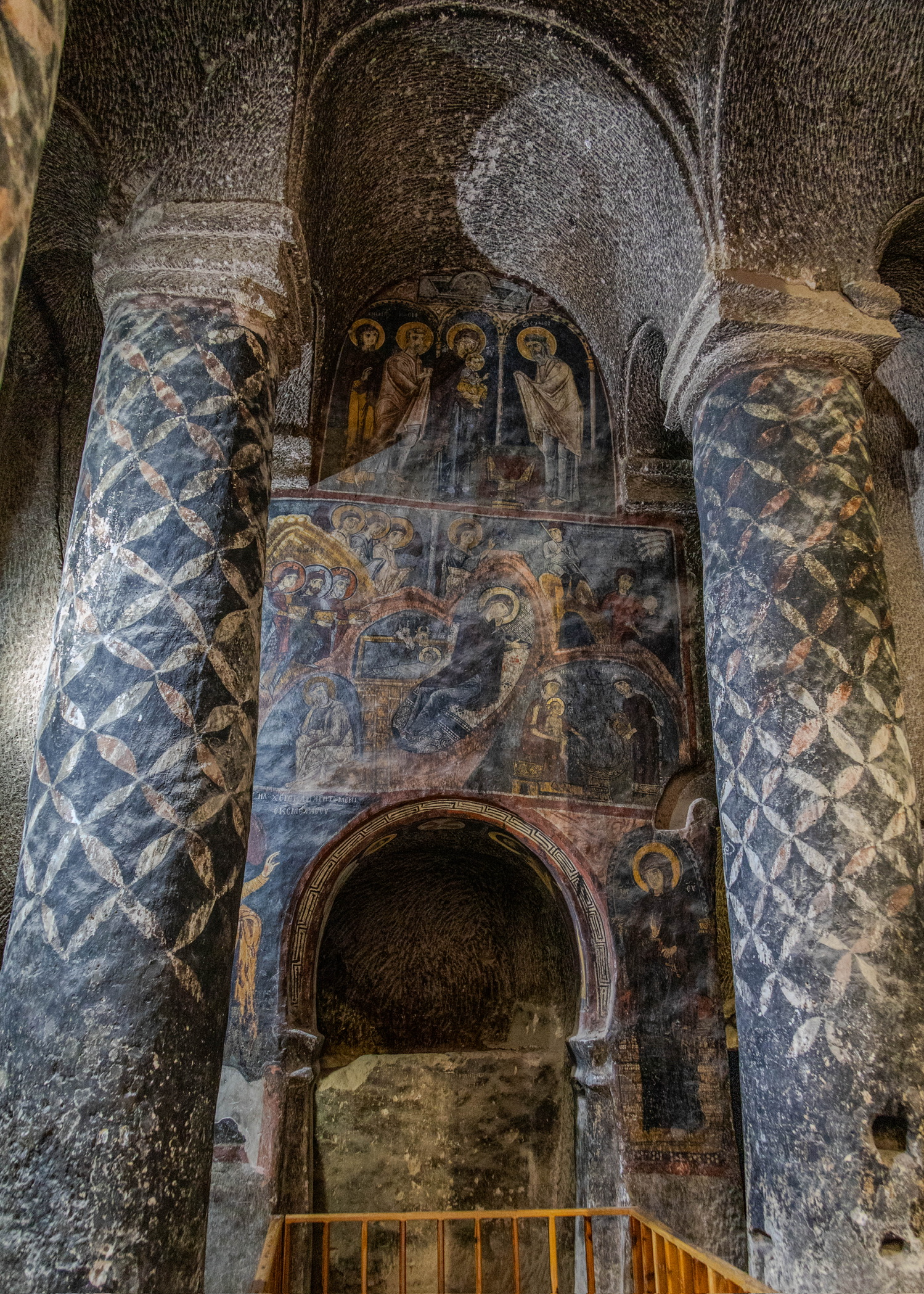 Binnenkant Gumusler Klooster Turkije